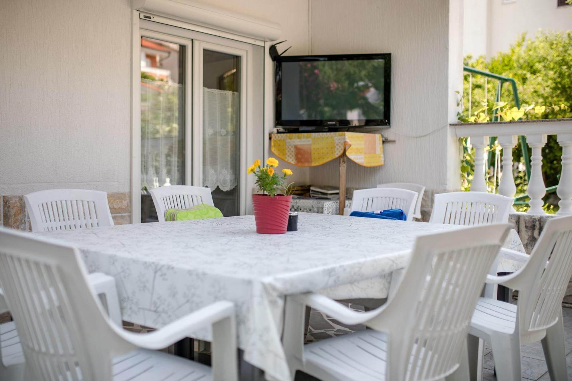 Lovely Meta Apartments Palit Exterior foto