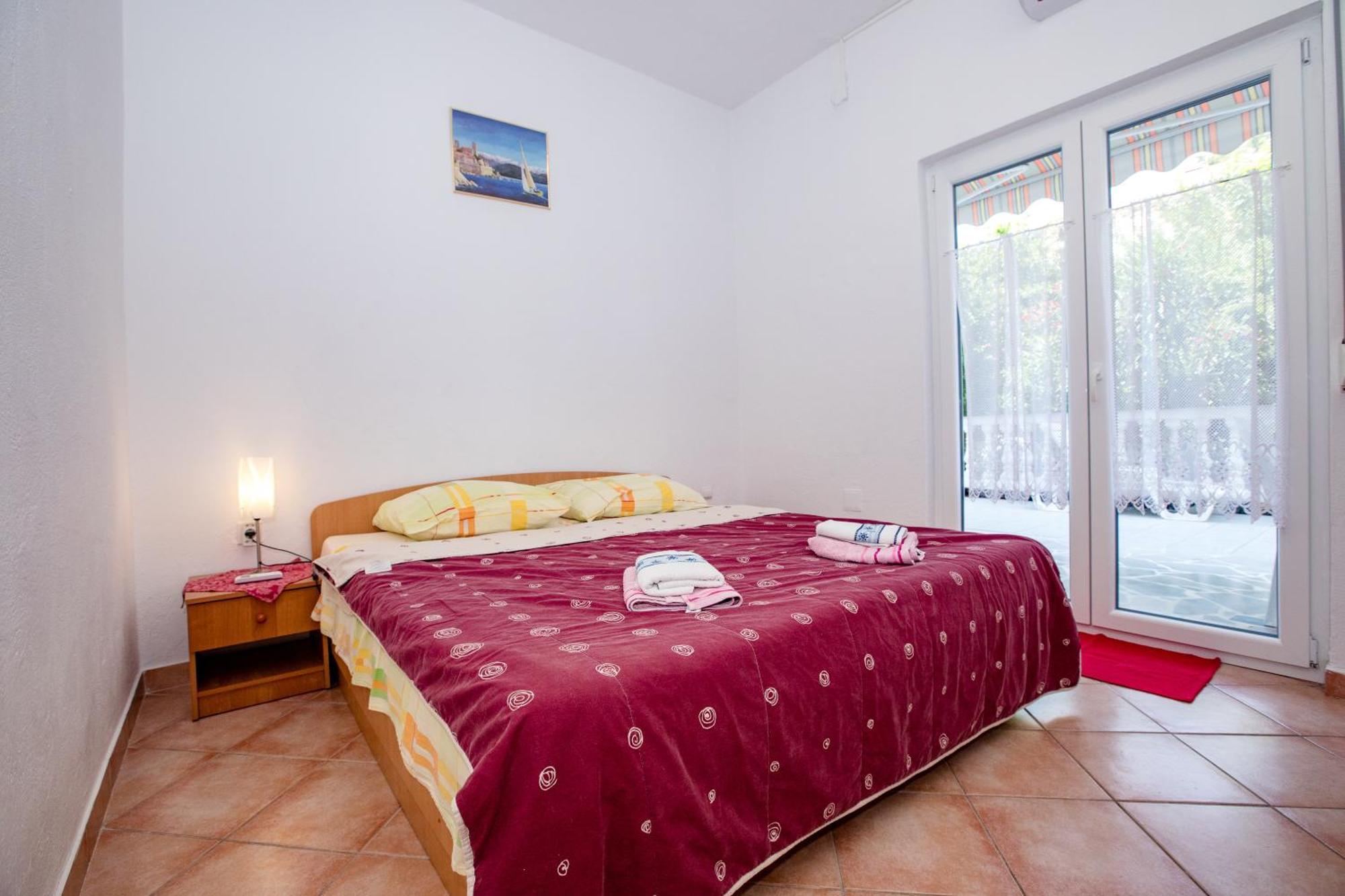 Lovely Meta Apartments Palit Exterior foto